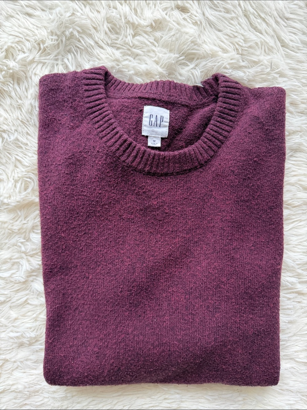 GUC GAP Men's Crewneck Sweater in Plum